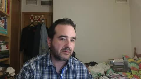 curiosillo1983 online show from 27, 5, 2026