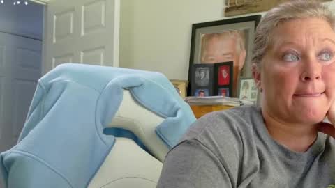 curious couple online show from 2, 6, 2026