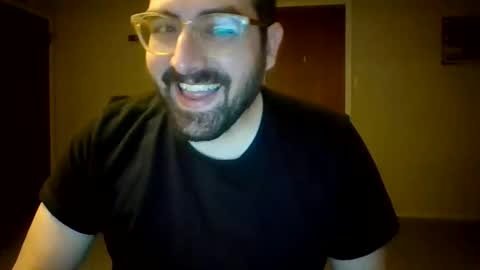 Snapshot of curiouser_guy chatting on 29, 5, 2026 curiouser_guy online show from 29, 5, 2026