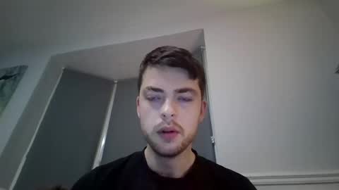 Snapshot of curiousgeorge1999 chatting on 14, 11, 2025 curiousgeorge1999 online show from 14, 11, 2025