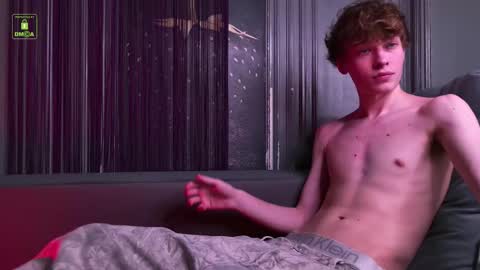 Snapshot of curlytwinkboy chatting on 26, 2, 2026 KEVIN online show from 26, 2, 2026