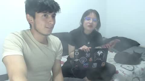 Snapshot of curselovers28 chatting on 18, 9, 2025 curselovers28 online show from 18, 9, 2025