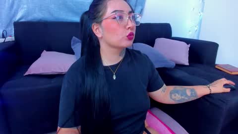 A online show from 6, 11, 2025