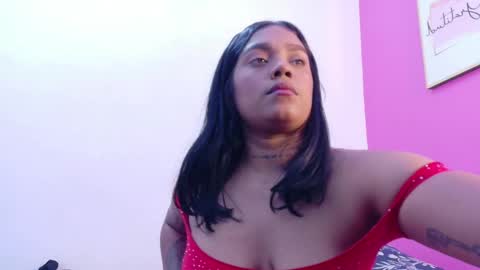 Snapshot of curvybrunnete chatting on 22, 12, 2025 curvybrunnete online show from 22, 12, 2025