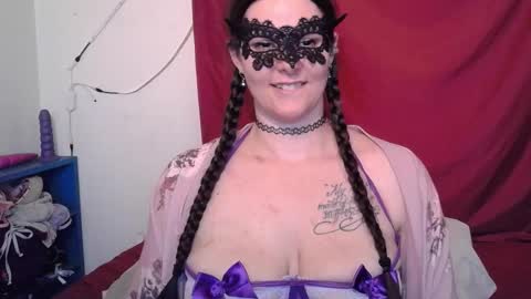 Snapshot of curvygamerceline chatting on 12, 3, 2026 Celine Fawe online show from 12, 3, 2026