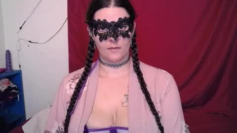 Snapshot of curvygamerceline chatting on 19, 3, 2026 Celine Fawe online show from 19, 3, 2026