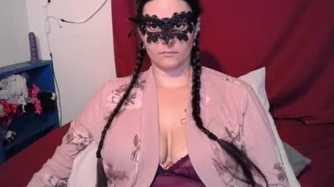 Snapshot of curvygamerceline chatting on 16, 6, 2026 Celine Fawe online show from 16, 6, 2026