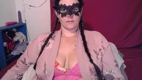 Snapshot of curvygamerceline chatting on 19, 6, 2026 Celine Fawe online show from 19, 6, 2026