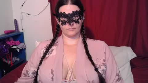 Snapshot of curvygamerceline chatting on 6, 7, 2026 Celine Fawe online show from 6, 7, 2026