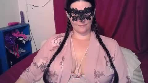 Snapshot of curvygamerceline chatting on 8, 7, 2026 Celine Fawe online show from 8, 7, 2026