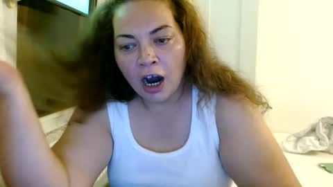 Snapshot of curvymomylore chatting on 1, 7, 2026 Lore online show from 1, 7, 2026