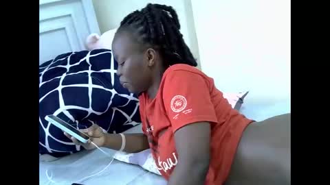curvynubian online show from 2, 6, 2026