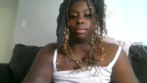 Snapshot of curvyychocolate chatting on 30, 12, 2024 curvyychocolate online show from 30, 12, 2024