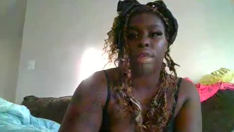 Snapshot of curvyychocolate chatting on 31, 12, 2024 curvyychocolate online show from 31, 12, 2024
