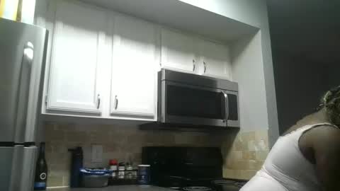 Snapshot of curvyychocolate chatting on 4, 2, 2025 curvyychocolate online show from 4, 2, 2025