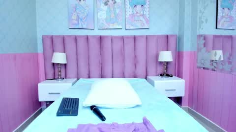 Snapshot of cute__emma chatting on 24, 12, 2024 online show from 24, 12, 2024