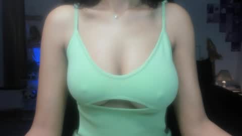 Snapshot of cute_alishaa chatting on 5, 7, 2026 Alisha online show from 5, 7, 2026