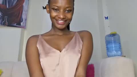 cute annah online show from 26, 1, 2025
