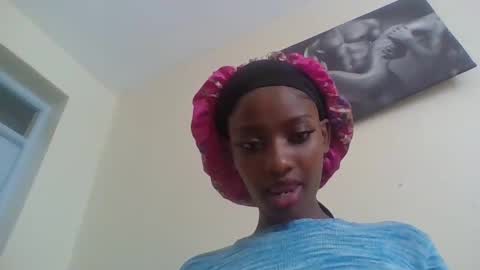 cute annah online show from 1, 3, 2025