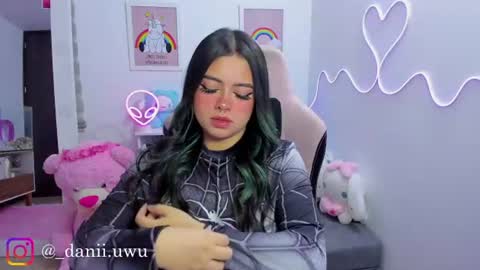 Snapshot of cute_dani__ chatting on 25, 6, 2026 Dani online show from 25, 6, 2026