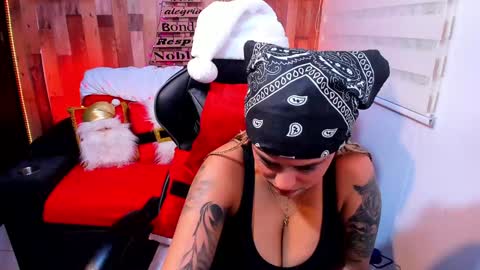    Independent Model online show from 12, 12, 2024