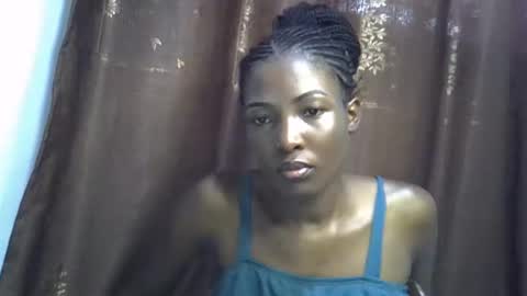 cute_emmy1 online show from 22, 12, 2025