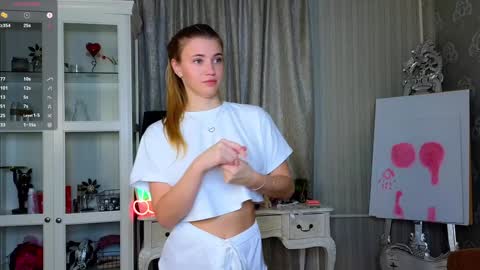 Snapshot of cute_fox_girl chatting on 29, 11, 2025 Anne online show from 29, 11, 2025