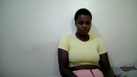 cute_heaven online show from 11, 9, 2025