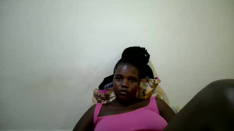 cute_heaven online show from 8, 10, 2025