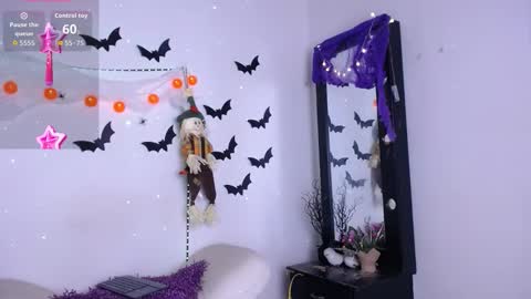 Cute horny1 online show from 17, 10, 2025