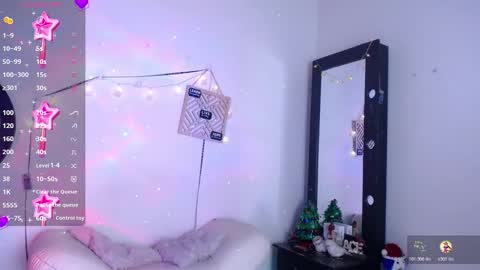 Cute horny1 online show from 18, 11, 2025