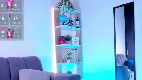 Cute horny1 online show from 16, 4, 2026