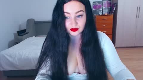 cute_jes online show from 26, 12, 2024