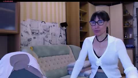 cute_lion_ online show from 22, 2, 2026