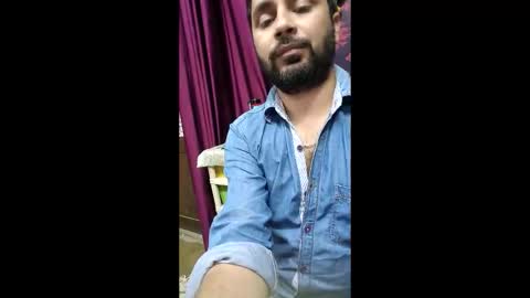 Cute Lucky online show from 5, 2, 2026