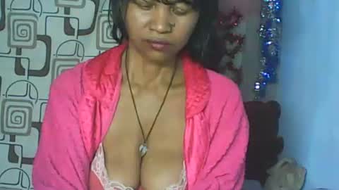 Snapshot of cute_moll chatting on 30, 5, 2026 murielle online show from 30, 5, 2026