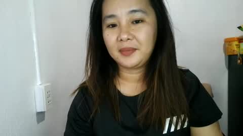 Snapshot of cute_momma69 chatting on 21, 6, 2026 cute_momma69 online show from 21, 6, 2026