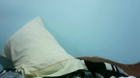 Snapshot of cute_roxie chatting on 9, 2, 2025 cute_roxie online show from 9, 2, 2025