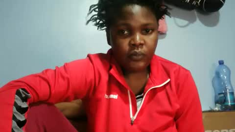 Snapshot of cute_roxie chatting on 31, 10, 2025 cute_roxie online show from 31, 10, 2025