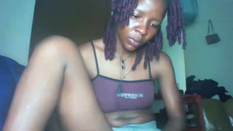 Snapshot of cute_sexy3 chatting on 26, 11, 2025 SHARON online show from 26, 11, 2025
