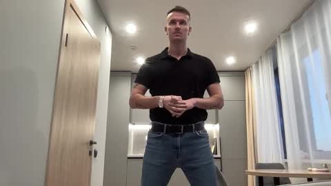 cute_skywalker online show from 18, 10, 2025