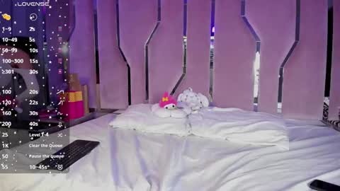 Snapshot of cute_stoone chatting on 30, 12, 2024 SOLEI online show from 30, 12, 2024