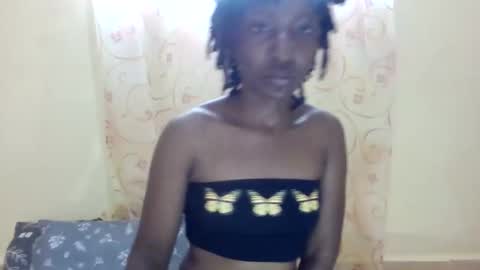 cute_xeniah online show from 16, 9, 2025