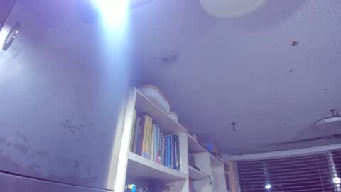 WANNA SEE MORE OF TWINS              online show from 15, 12, 2024