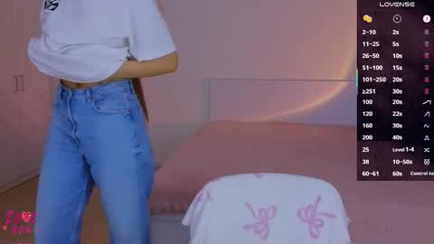 Ariel online show from 8, 10, 2025