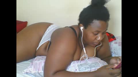 Snapshot of cuteaurel chatting on 5, 3, 2026 AURELIA online show from 5, 3, 2026