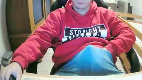 Cuteboy090 online show from 25, 9, 2025