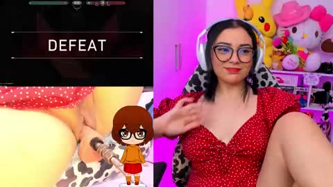 Cinna independent model online show from 4, 3, 2025