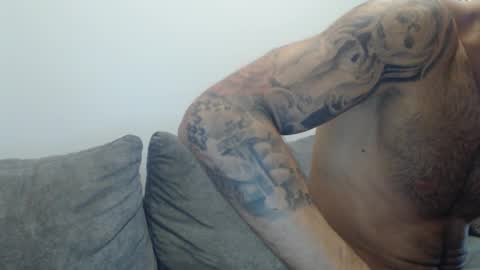 cuteeboy online show from 5, 11, 2025