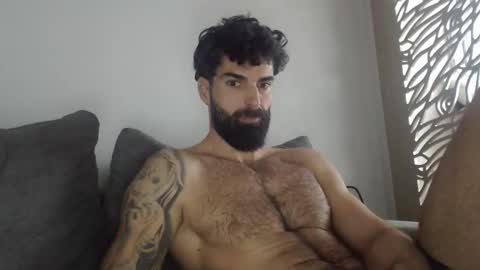 cuteeboy online show from 14, 2, 2026